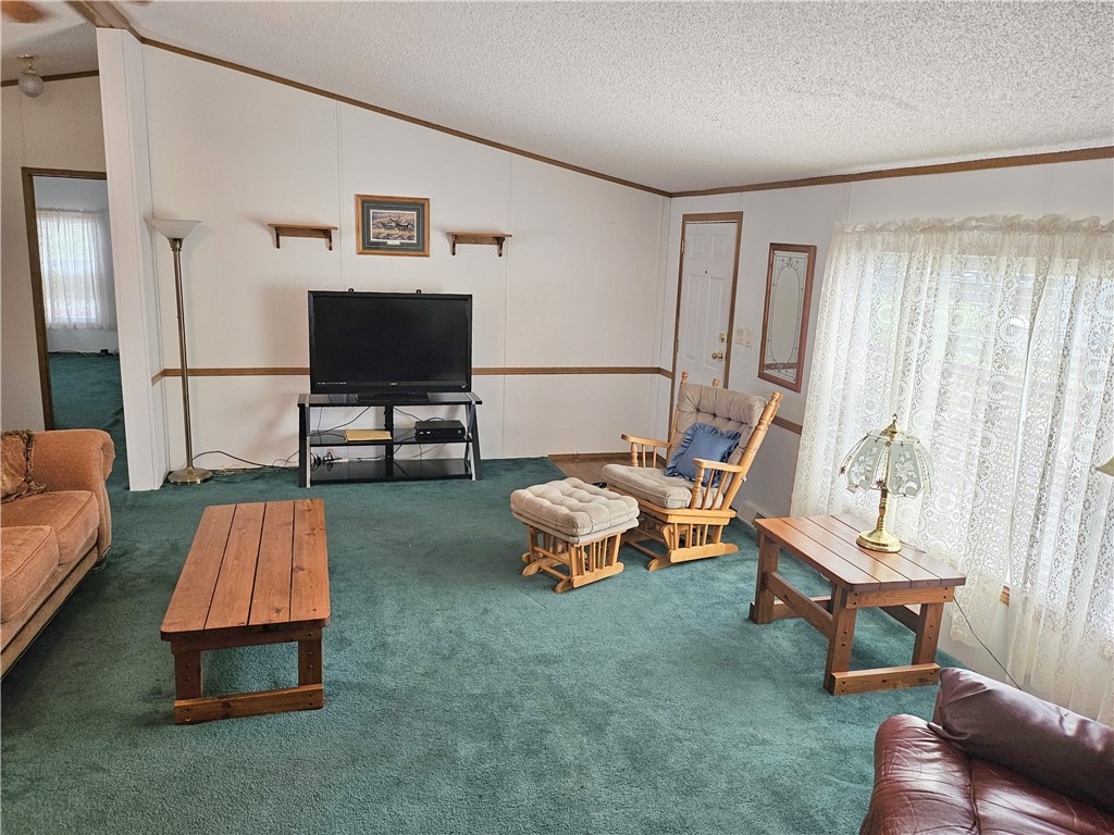 Center Twp - But, Pennsylvania 16001, United States, 3 Bedrooms Bedrooms, ,2 BathroomsBathrooms,Residential,Active,113114