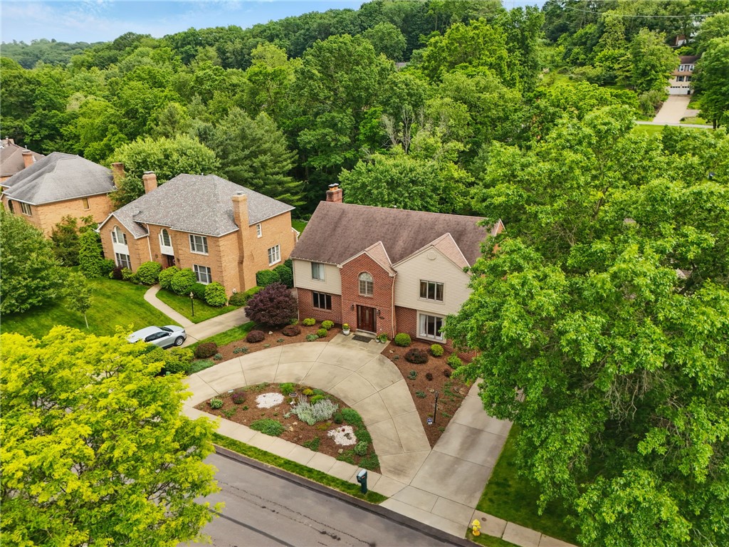 2599 Rossmoor Dr