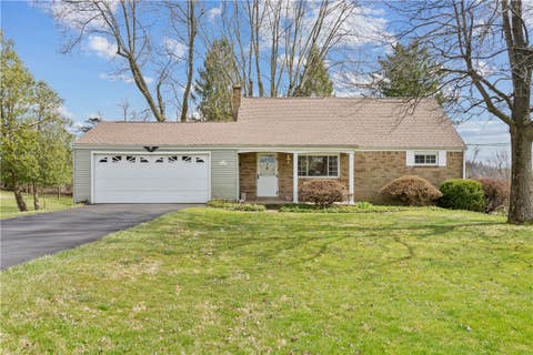 Photo for 4681 Peachtree Ct