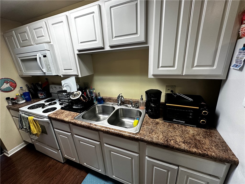 Indiana Boro - Ind, Pennsylvania 15701, United States, 1 Bedroom Bedrooms, ,2 BathroomsBathrooms,Residential,Active,812