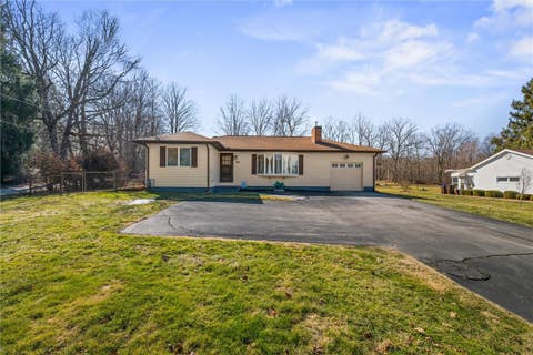 Photo for 865 Wheatland Rd