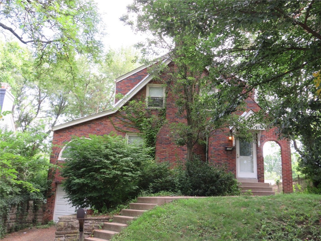 225 Jonquil Pl