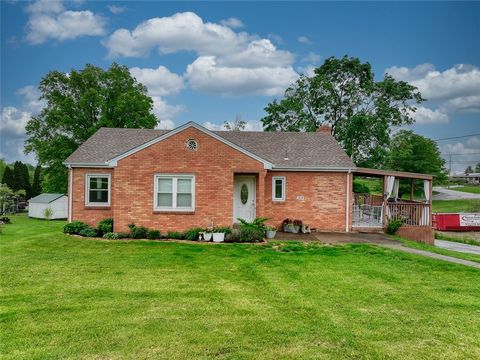 1814 Roosevelt Rd Ohio Twp PA 15143