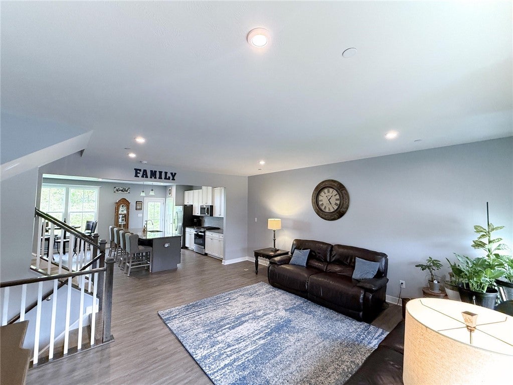 183 Moyer Hill Dr