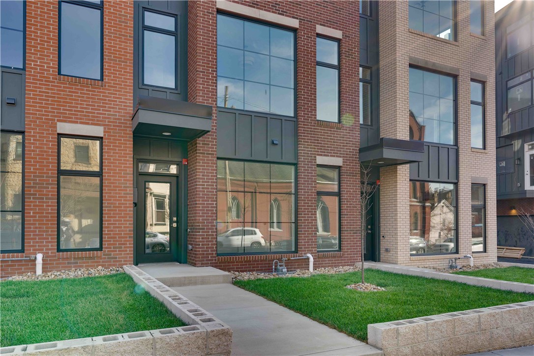 Pittsburgh, Pennsylvania, 15201, United States, 5 Bedrooms Bedrooms, ,5 BathroomsBathrooms,Residential,Active,1898029