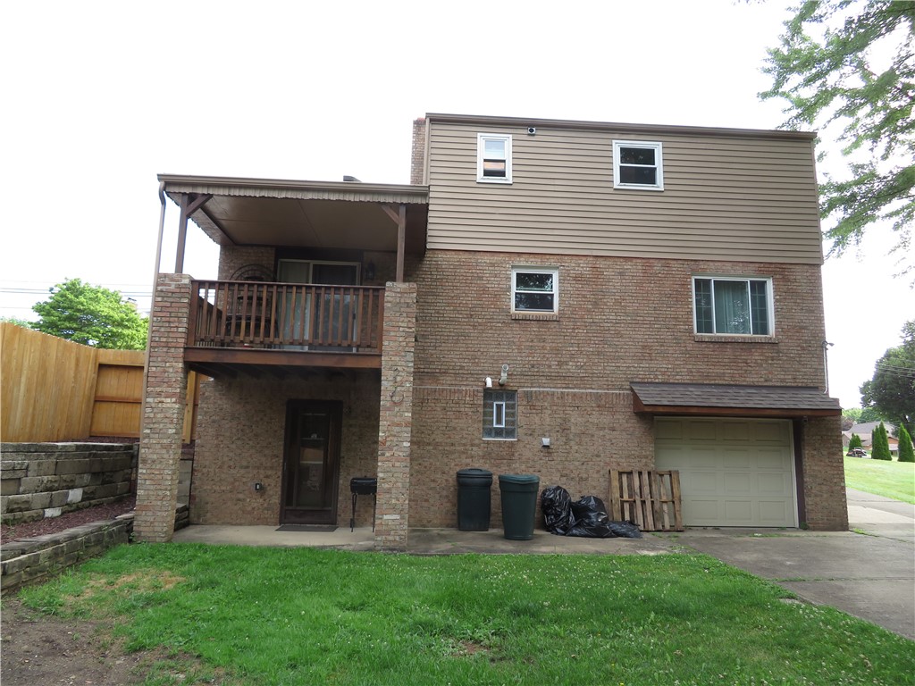 3407 Pinewood