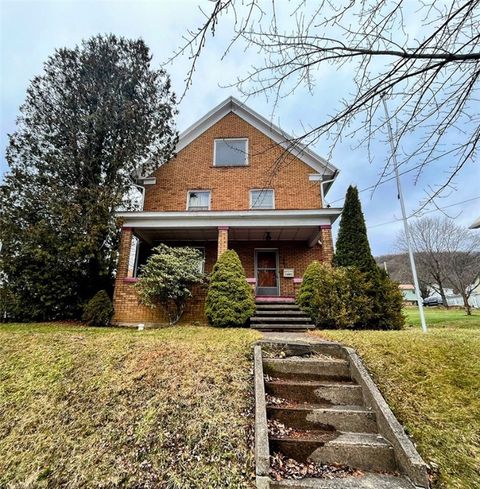 Photo of 1441 Philadelphia St, Indiana, PA 15701 (MLS # 1735483)