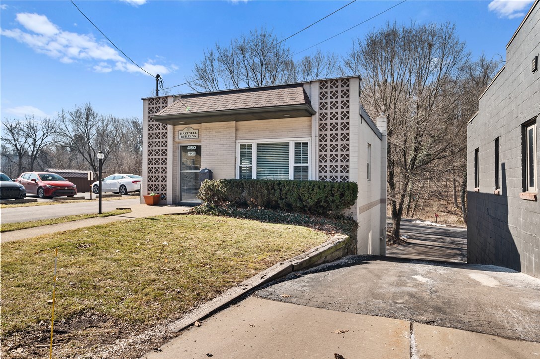 450 Castle Shannon Blvd