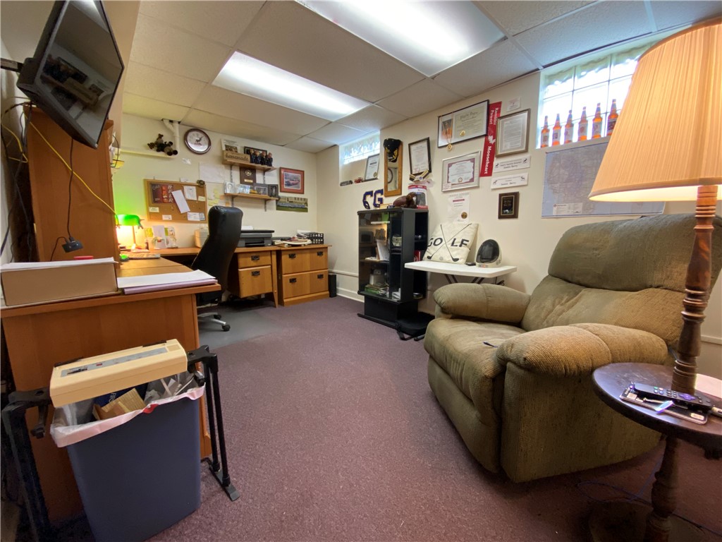 West Salem Twp, Pennsylvania 16125, United States, 2 Bedrooms Bedrooms, ,2 BathroomsBathrooms,Residential,Contingent,134839