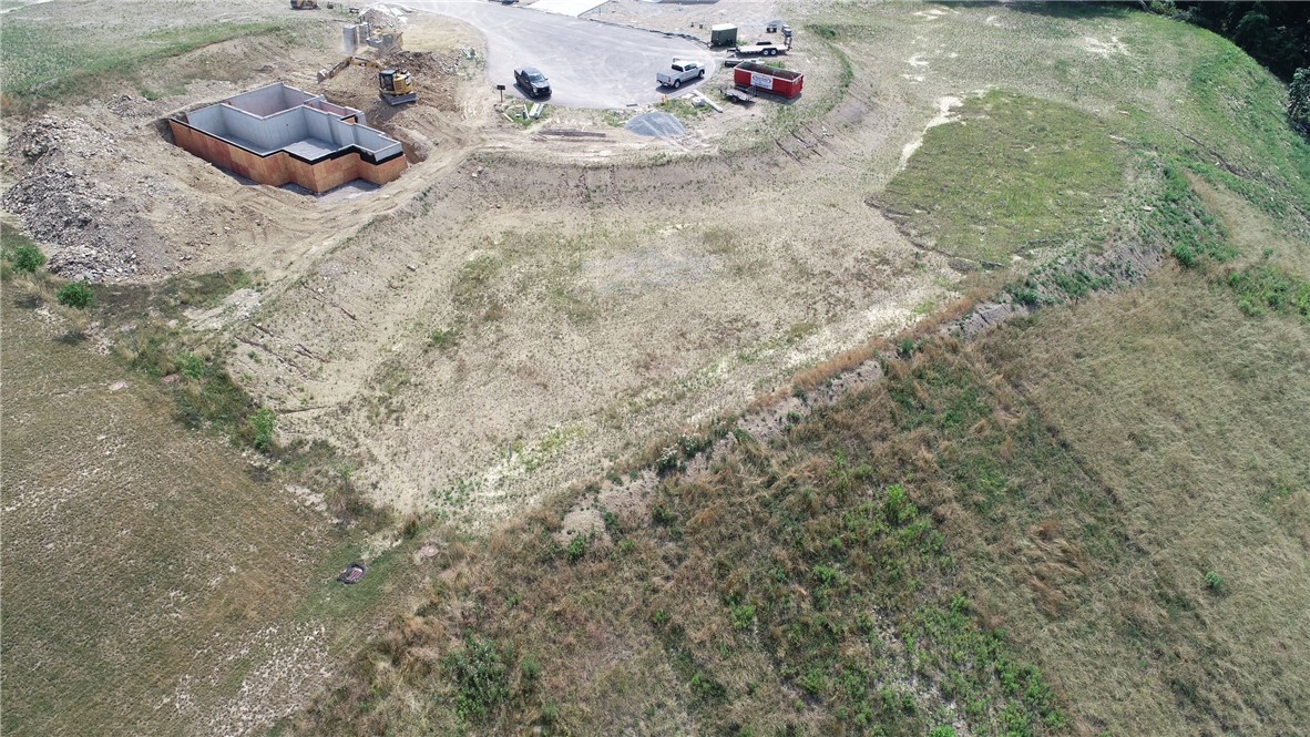 2105 Laurel Ridge Dr