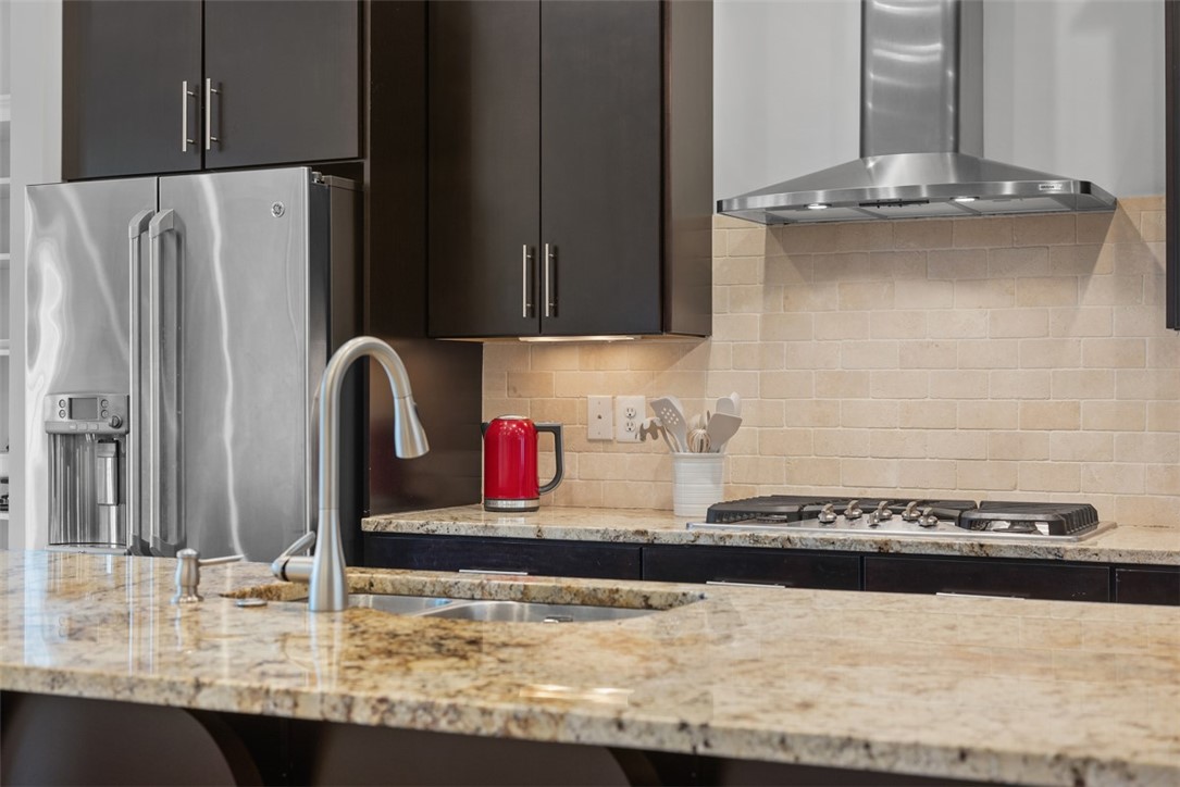 Marshall, Pennsylvania 16046, United States, 4 Bedrooms Bedrooms, ,4 BathroomsBathrooms,Residential,Contingent,104041