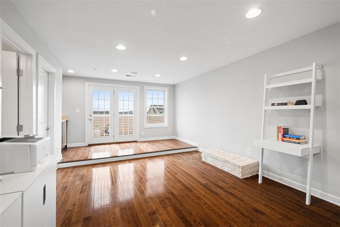 Marshall, Pennsylvania 16046, United States, 4 Bedrooms Bedrooms, ,4 BathroomsBathrooms,Residential,Contingent,104041