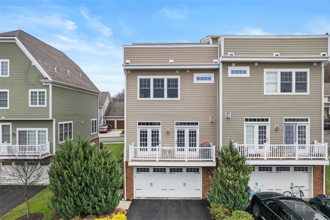 Marshall, Pennsylvania 16046, United States, 4 Bedrooms Bedrooms, ,4 BathroomsBathrooms,Residential,Contingent,104041