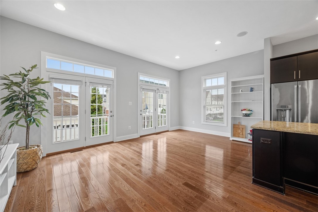 Marshall, Pennsylvania 16046, United States, 4 Bedrooms Bedrooms, ,4 BathroomsBathrooms,Residential,Contingent,104041