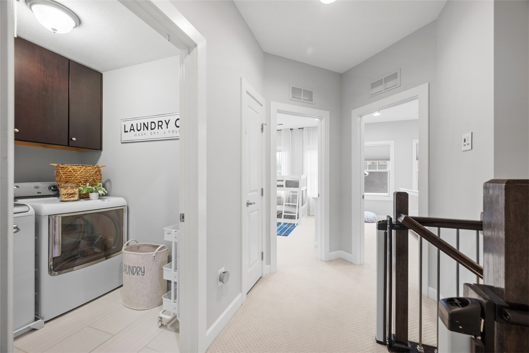 Marshall, Pennsylvania 16046, United States, 4 Bedrooms Bedrooms, ,4 BathroomsBathrooms,Residential,Contingent,104041