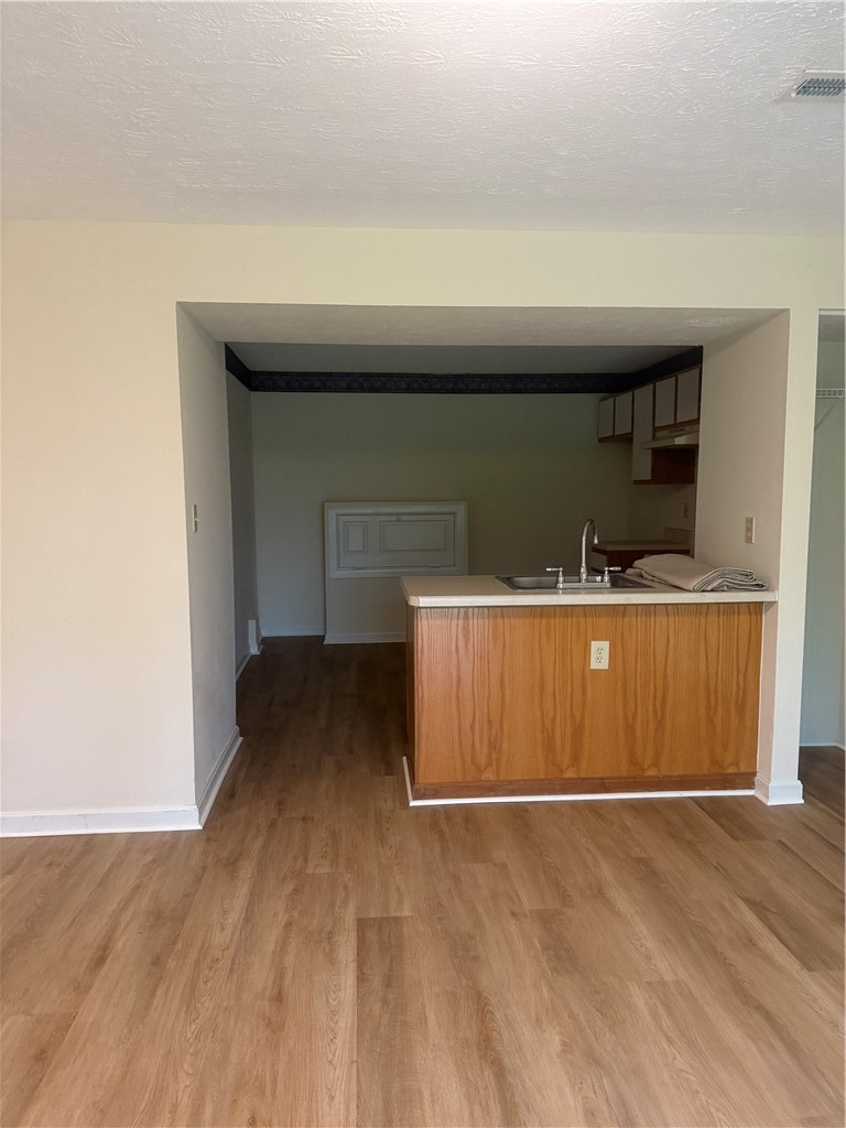 862 Sunset Cir
