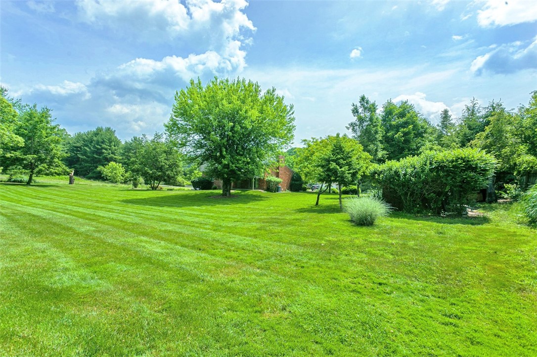 Murrysville, Pennsylvania 15668, United States, 4 Bedrooms Bedrooms, ,3 BathroomsBathrooms,Residential,Contingent,150537