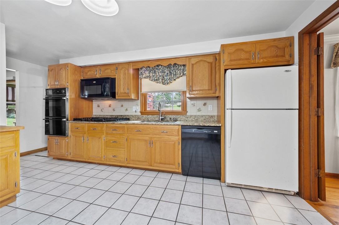 Murrysville, Pennsylvania 15668, United States, 4 Bedrooms Bedrooms, ,3 BathroomsBathrooms,Residential,Contingent,150537