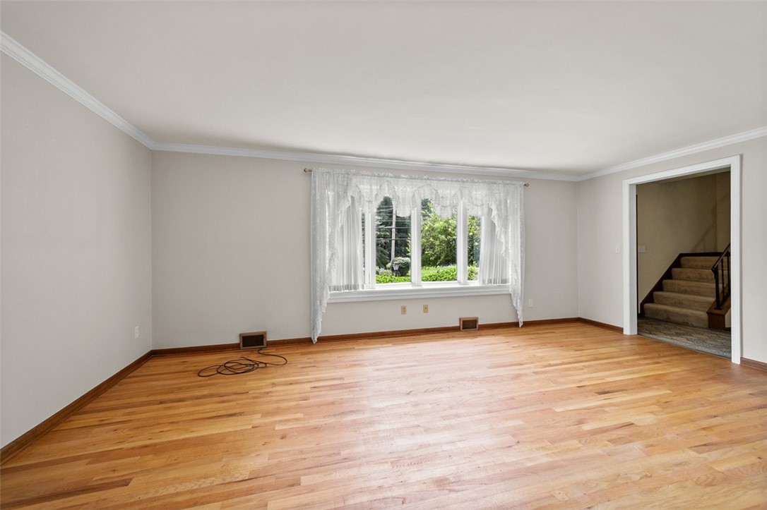 Murrysville, Pennsylvania 15668, United States, 4 Bedrooms Bedrooms, ,3 BathroomsBathrooms,Residential,Contingent,150537