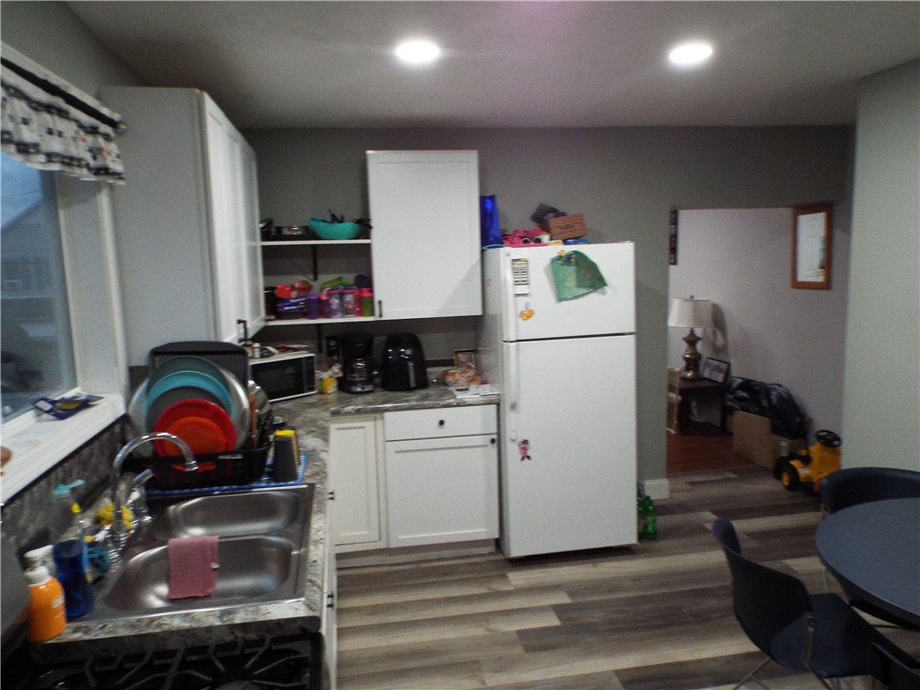 411 1st St St, East Bethlehem, Kentucky image 6