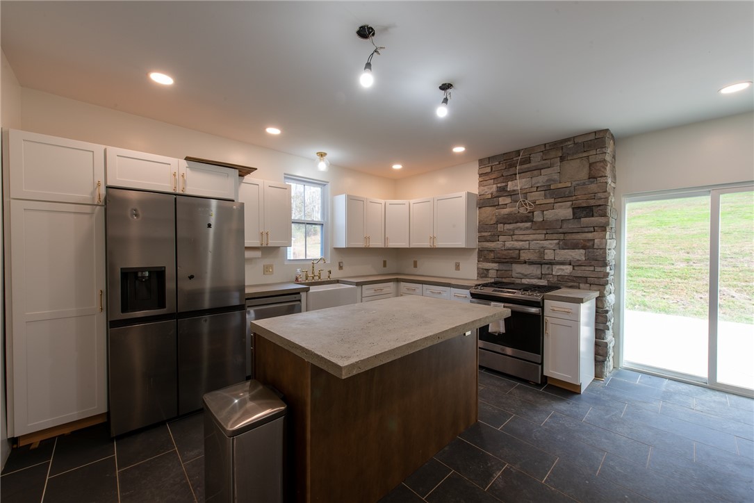 Upper Burrell, Pennsylvania 15068, United States, 3 Bedrooms Bedrooms, ,1 BathroomBathrooms,Residential,Active,229593