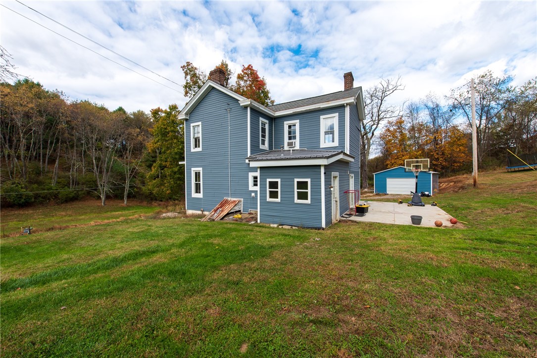 Upper Burrell, Pennsylvania 15068, United States, 3 Bedrooms Bedrooms, ,1 BathroomBathrooms,Residential,Active,229593