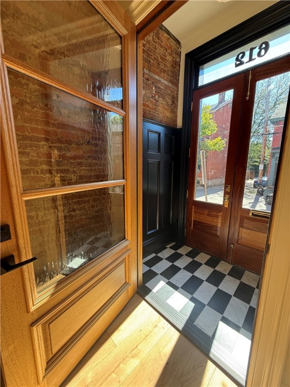 612 N Taylor Ave
