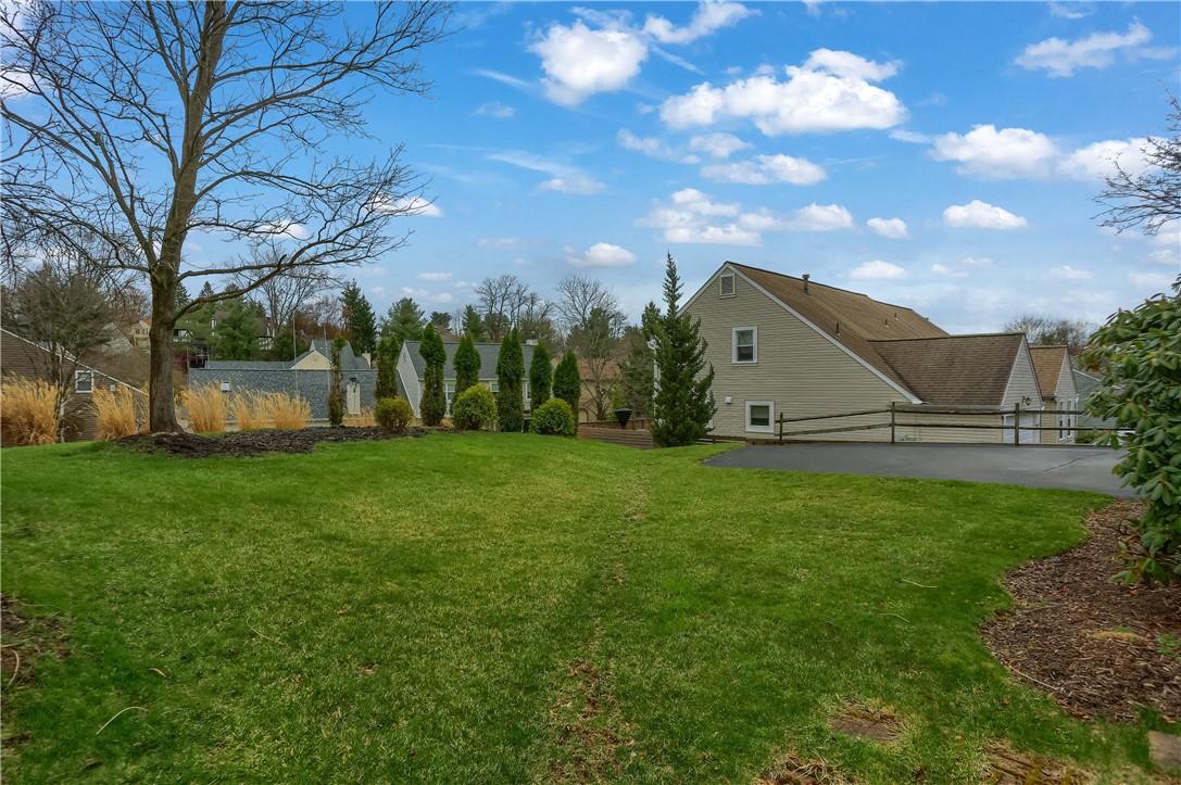 2614 Briar Ct
