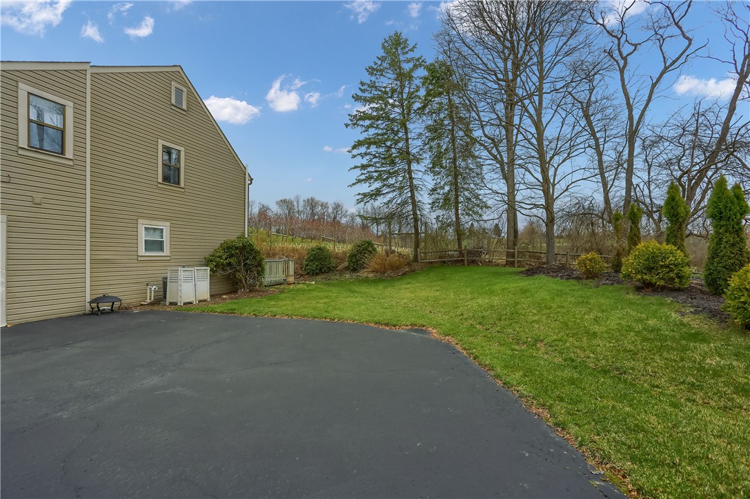 2614 Briar Ct