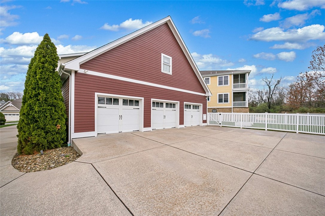 240 Berkeley Way, Monroeville, Pennsylvania image 6