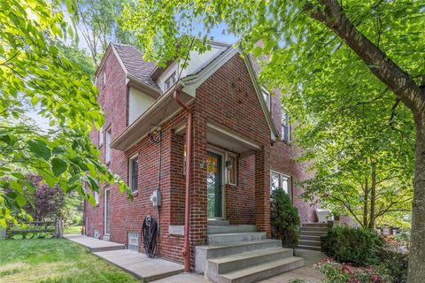 Photo for 104 Rutledge