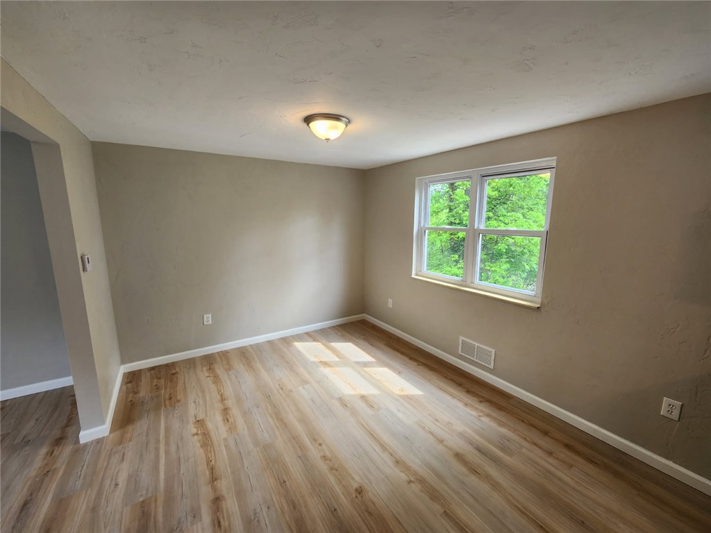 3482 Ivy Hill Ln Ln, Finleyville, Pennsylvania image 6