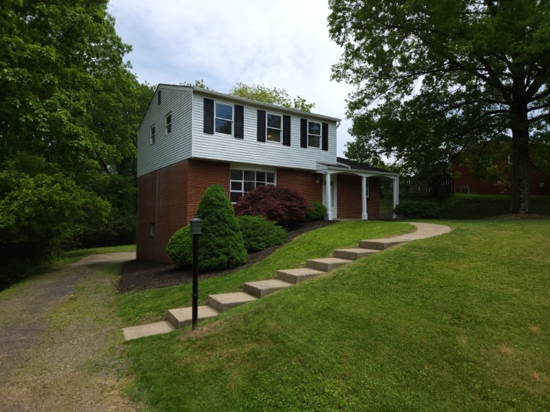 3482 Ivy Hill Ln Ln, Finleyville, Pennsylvania image 3