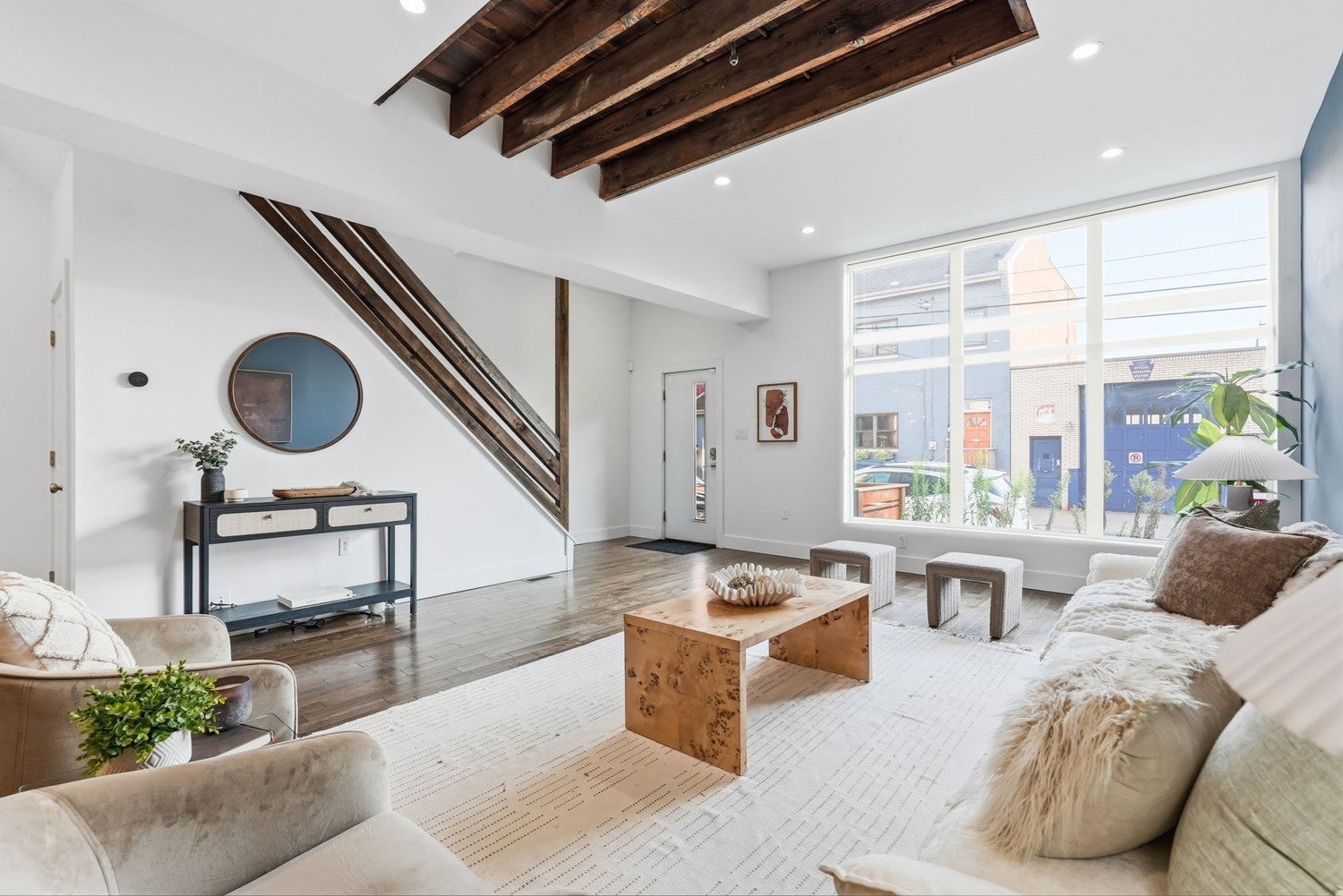 127 44th Street