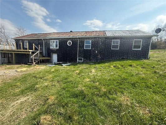 133 EMERY HEIGHTS RD, MASONTOWN, PA 15461 - Image 3cf52015f1ed4207d22aec7809778c1d/1663579087