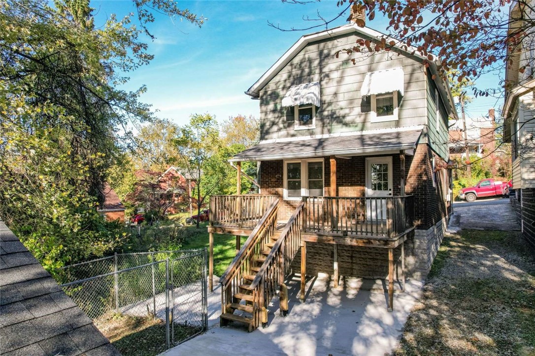 619 Barclay Ave