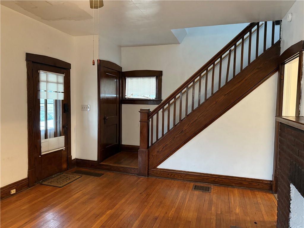 542 S Oakland Ave Ave, Sharon, Pennsylvania image 2