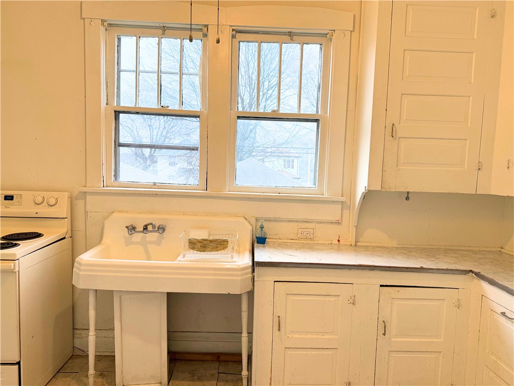 542 S Oakland Ave Ave, Sharon, Pennsylvania image 5