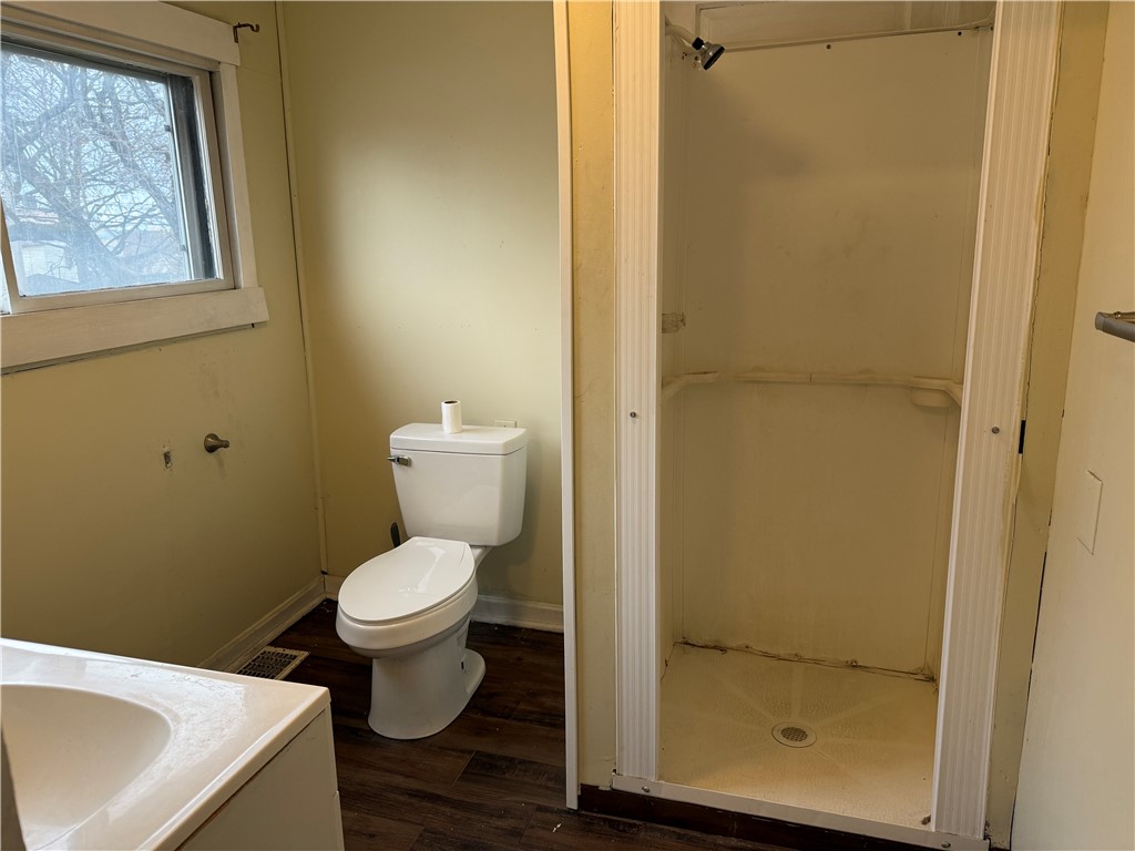 542 S Oakland Ave Ave, Sharon, Pennsylvania image 7