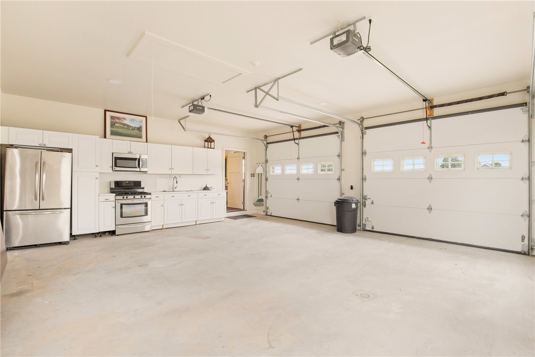 Upper Turkeyfoot Twp, Pennsylvania 15551, United States, 5 Bedrooms Bedrooms, ,4 BathroomsBathrooms,Residential,Active,146590