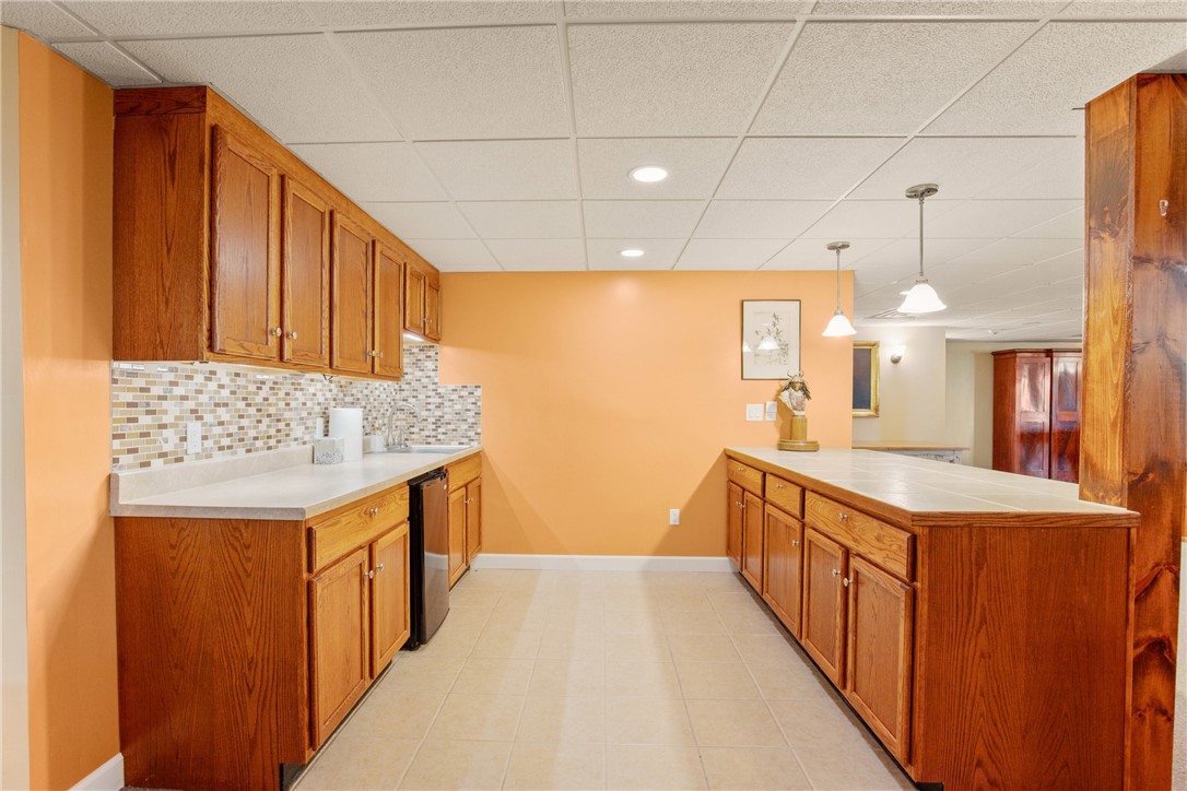 Upper Turkeyfoot Twp, Pennsylvania 15551, United States, 5 Bedrooms Bedrooms, ,4 BathroomsBathrooms,Residential,Active,146590