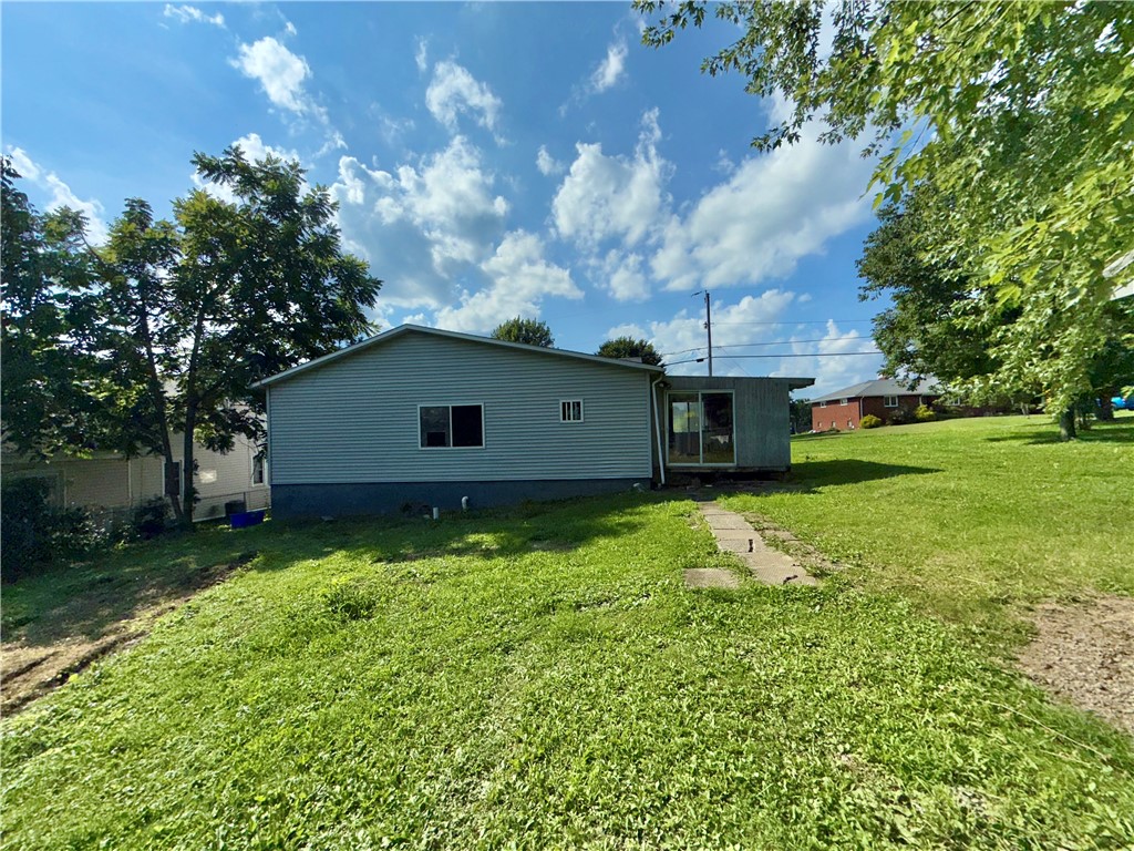 Connellsville, Pennsylvania 15425, United States, 2 Bedrooms Bedrooms, ,1 BathroomBathrooms,Residential,Active,183384