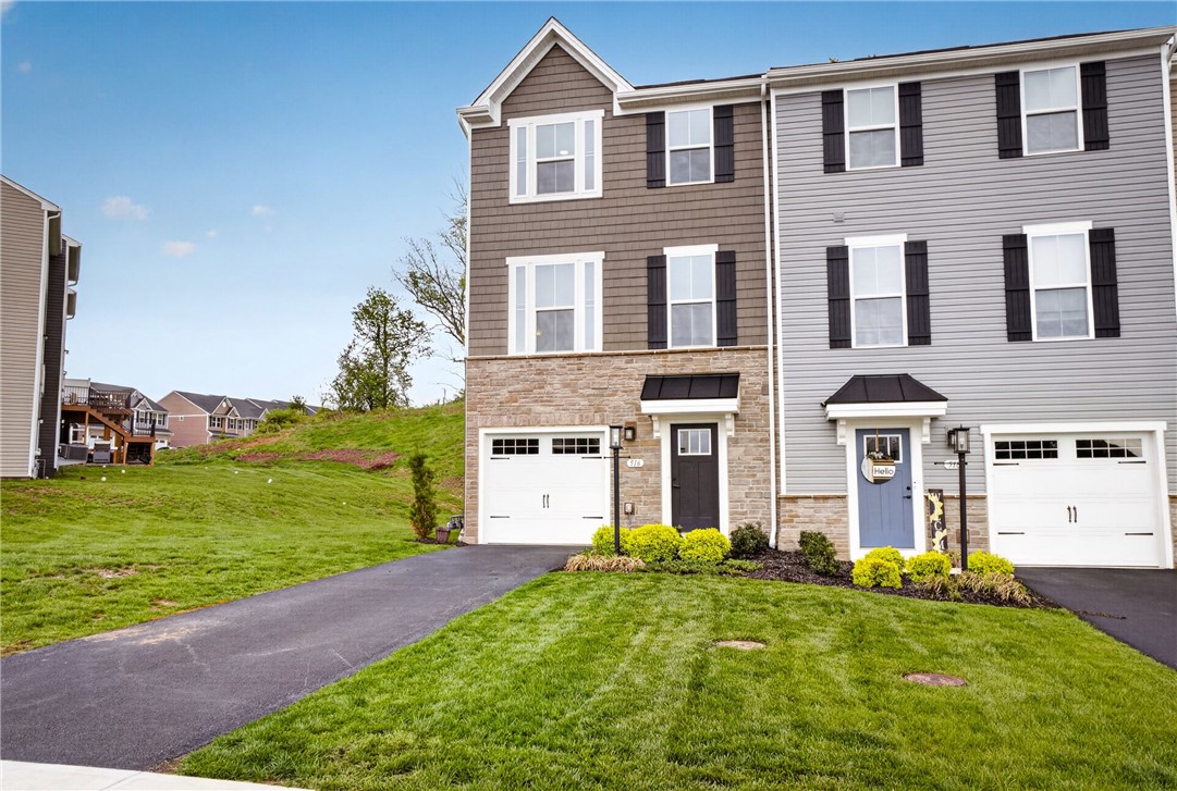 516 Dogwood Lane