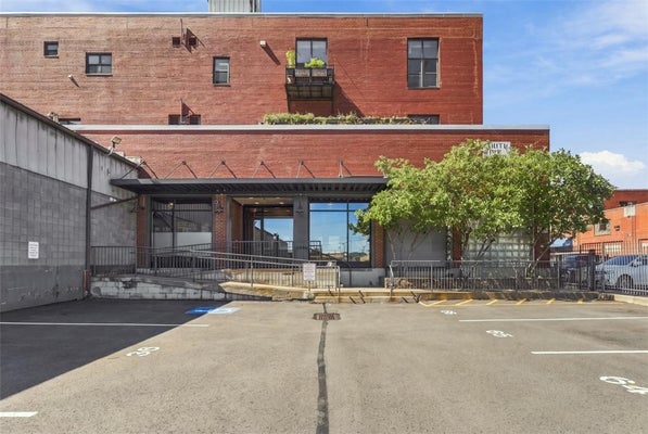 2250 MARY ST APT 208, PITTSBURGH, PA 15203 - Image 3d61efa2e8117bbf4e90811cf540a6a9/4215482182