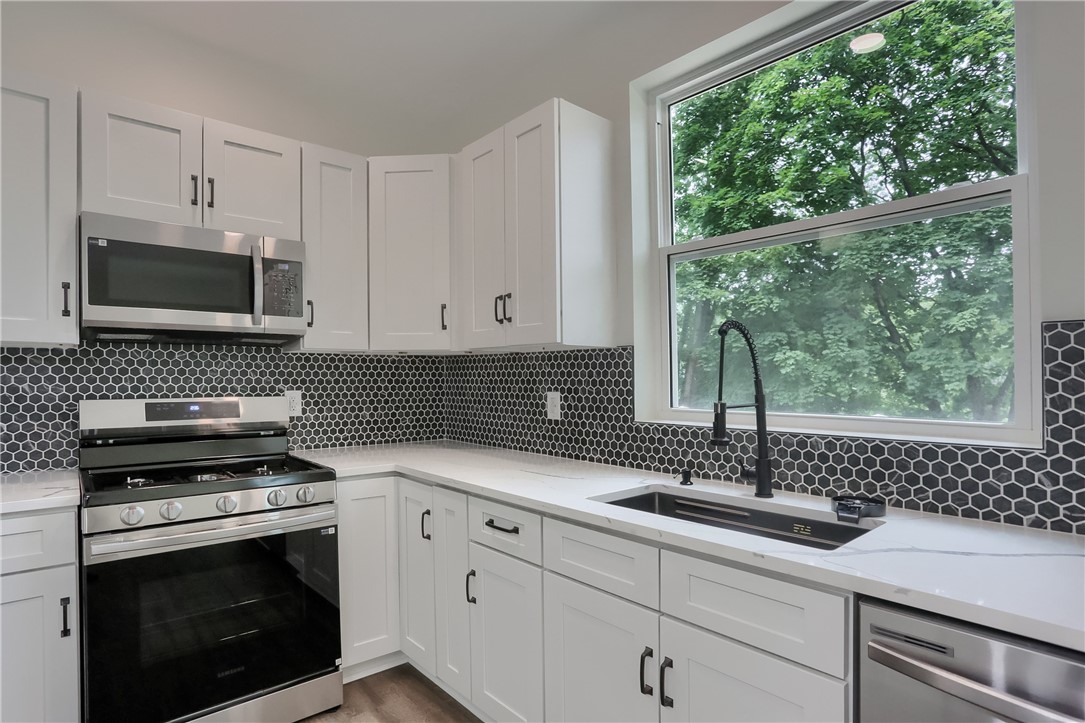 Burgettstown Boro, Pennsylvania 15021, United States, 3 Bedrooms Bedrooms, ,3 BathroomsBathrooms,Residential,Active,168951