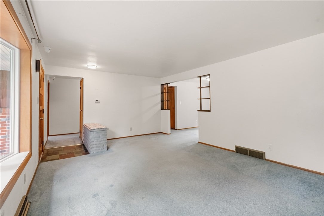 1739 Sample Road