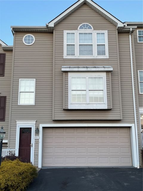 2003 TRAIL SIDE COURT Jeannette PA 15644