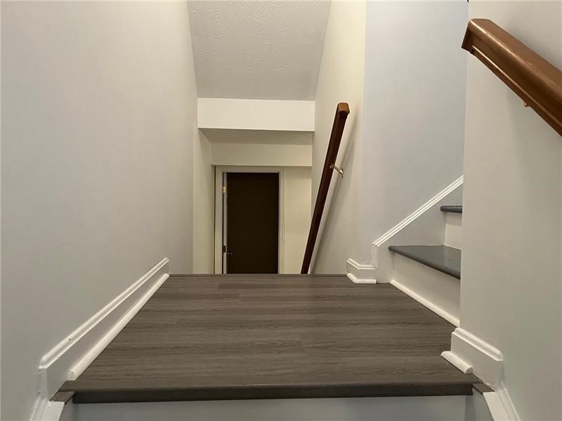 2003 TRAIL SIDE COURT