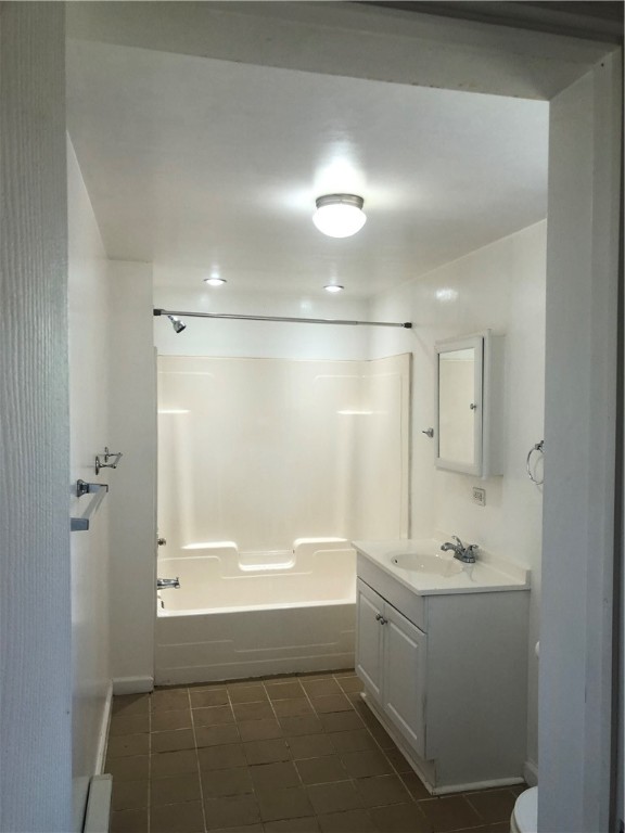 Brentwood, Pennsylvania 15227, United States, 2 Bedrooms Bedrooms, ,1 BathroomBathrooms,Residential,Active,197924