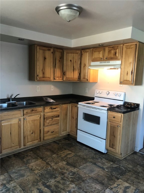 Brentwood, Pennsylvania 15227, United States, 2 Bedrooms Bedrooms, ,1 BathroomBathrooms,Residential,Active,197924